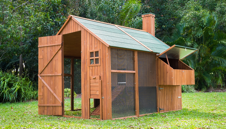 The Mansion Walk In Chicken Coop Designed in Australia